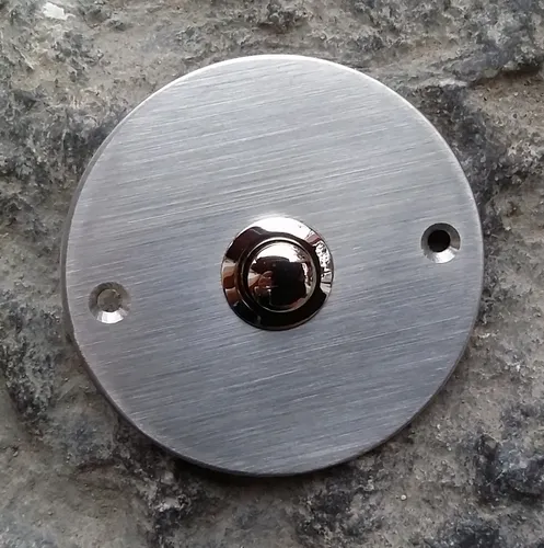 Klingel Klingeltaster Klingelplatte rund Echt-Metall silber Durchmesser 7,5 cm 