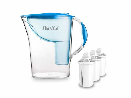 PearlCo Wasserfilter Standard Blau mit 3 Filterkartuschen - Praktischer Wasserfilter für Kühlschranktüren, inklusive 3 Filterkartuschen für bis zu 300 Liter gefiltertes Wasser. Ergonomisches Design und sicherer Stand für einfache Handhabung.
