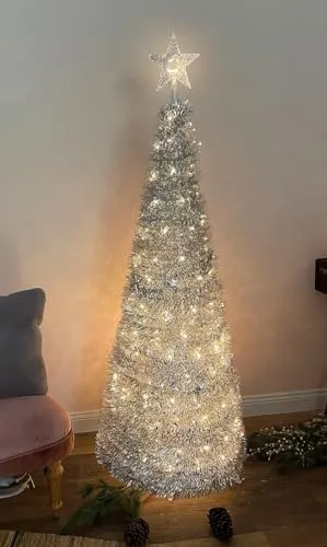 Pop Up Spiral Weihnachtsbaum 150 cm - Silber mit 120 LED und Stern Spitze - Künstlicher Weihnachtsbaum, 150 cm hoch, warmweiß beleuchtet mit 120 LED und dekorativem Stern, ideal für Innen und Außen, spritzwassergeschützt (IP44)