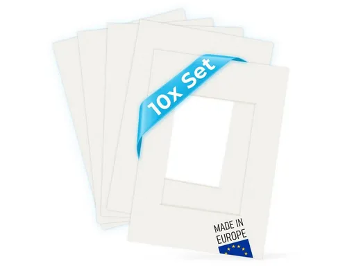 PHOTOLINI Bilderrahmen Passepartouts 10er Set - Fokussierte Bildpräsentation - Einzelrahmen mit 10 hochwertigen Passepartouts, die den Fokus auf Ihre Bilder lenken und sie perfekt zur Geltung bringen. Schützen Sie Ihre Kunstwerke effektiv durch Abstand zur Glasscheibe.