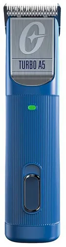 Kerbl Akkuschermaschine Cordless Turbo A5 - Kabellose Schermaschine für Pferde mit bürstenlosem Motor und ergonomischem Design. Ideal für präzises Arbeiten dank drei einstellbarer Drehzahlen und leistungsstarkem Akku für bis zu 80 Minuten Laufzeit.