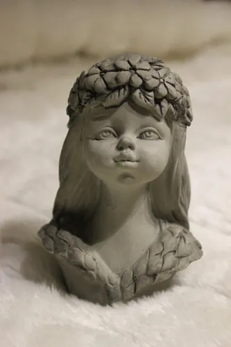 Blumenkind Frühling♥Stele♥Gartenfigur aus Polyresin♥Gartenelfe, ohne Stab