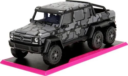 JADA TOYS Mercedes-Benz G 63 AMG 6x6 Modellauto 1:24 - Hochwertiges Die-Cast Modell im Maßstab 1:24 mit öffnenden Türen und Kofferraum. Ideal für Sammler und Auto-Fans ab 8 Jahren, bietet es beeindruckende Details und eine stilvolle Präsentation.