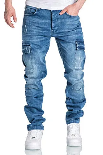 Amaci&Sons Herren Cargo Jeans Regular Slim Denim Hose Destroyed 7985 Hellblau W36/L30 - Stylische Cargo Jeans für Herren im Regular Slim Fit, ideal für lässige Outfits. Mit modischen Destroyed-Details und praktischen Taschen für zusätzlichen Komfort.