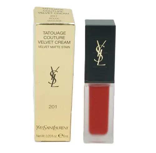 Yves Saint Laurent Tatouage Couture Velvet Cream Lipgloss 6ml - Touge Tatouage 201 - Eleganter Lipgloss in sattem Farbton für langanhaltende Farbe und ein samtiges Finish. Ideal für jeden Anlass und perfekt für die Lippenpflege.