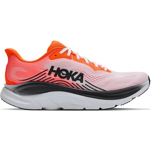 HOKA Schuhe von HOKA