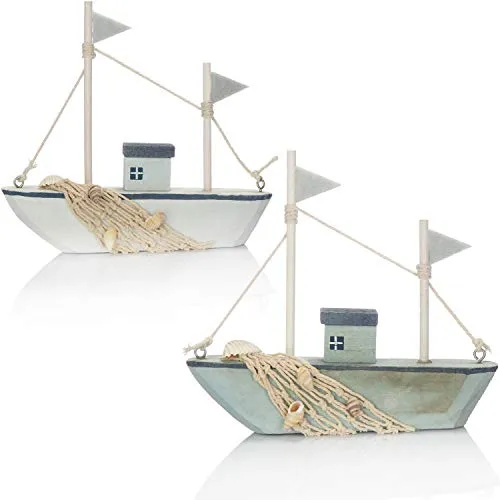 com-four® 2X Maritimes Deko Schiff aus Holz - Fischkutter mit Fischernetz und Muscheln - Holzschiff zur Dekoration - Nautische Deko [Farbauswahl variiert!] (2 Stück Fischkutter - blau/weiß/beige)