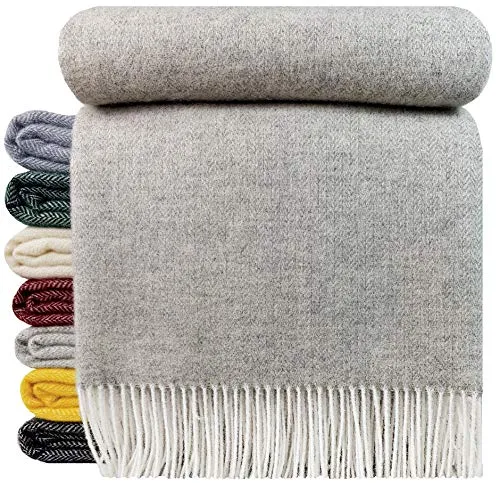 Wolldecke 100% Schurwolle Tirol Hellgrau 140x200cm in grau von STTS International