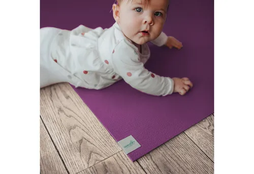 Sanosoft Spielmatte Krabbelmatte rutschfest Sanosoft® 120cm X 160cm Pflaume, Oeko-Tex 100 - Made in Germany