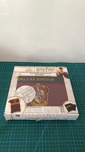 Harry Potter Schal – Deluxe Edition – 248,9 cm - Action- & Spielfiguren, offiziell lizenziert und perfekt für Fans zum Sammeln oder als Geschenk