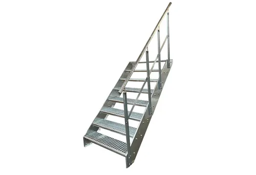 Kaminbau Mierzwa Außentreppe Stahltreppe 16 Stufen Verzinkt mit und ohne Geländer Höhe 152 cm, für Geschosshöhen bis 152 cm, Stufen Gitterroststufen nach DIN 24531, (Stufenbreite und Geländerart wählbar)