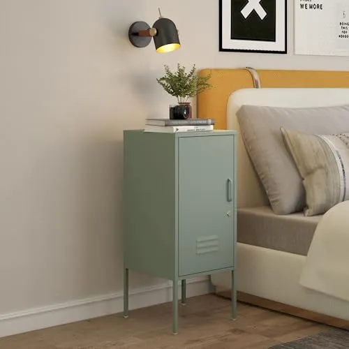 [en.casa] Nachtschrank Hausjärvi - Stilvoller Nachttisch mit abschließbarer Tür - Nachttisch mit 1 abschließbarer Tür, schützt Ihre Wertgegenstände sicher. Modernes Design, perfekt für Schlafzimmer oder Büro. Geräumiges Innenfach für Ordnung und einfachen Zugriff!