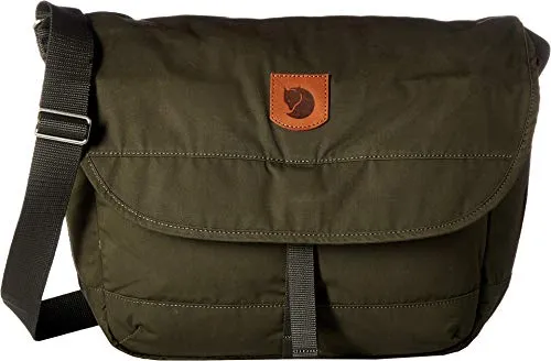 Fjällräven Greenland Shoulder Bag - Deep Forest (662) ONESIZE - Outdoor Reisetaschen & Sporttaschen, strapazierfähig und wasserabweisend, ideal für Radfahrer mit gepolstertem Laptopfach für Geräte bis 15 Zoll.