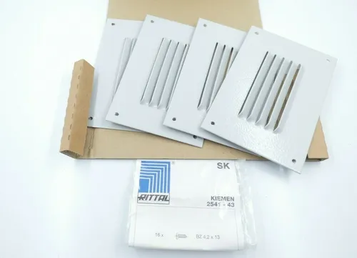 Rittal Kiemenbleche SK 2541.235 - Lüfterbleche aus Stahl - Schaltschränke: Robuste Kiemenbleche aus Stahl mit lackierter Oberfläche, ideal für eine effiziente Belüftung und Wärmeableitung in Schaltschränken.