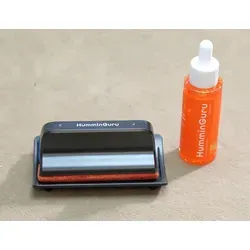 HumminGuru Brush Schallplatten-Reinigungsbürste mit 2 Pads von HappyWell