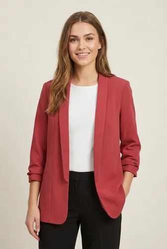 PIECES Female Blazer PCBOSELLA - Eleganter Blazer für Damen - Stylischer Blazer mit Reverskragen im Regular Fit. Hergestellt aus recyceltem Polyester für ein modernes, nachhaltiges Tragegefühl.