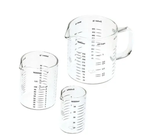 TreeBox Messbecher Set aus Borosilikatglas – 3er Set (250ml, 125ml & 50ml) - Praktisches 3er Set mit robusten, hitzebeständigen Messbechern. Ideal zum genauen Dosieren und Mischen von Zutaten. Mikrowellengeeignet und tropfsicher für ein einfaches Backerlebnis.