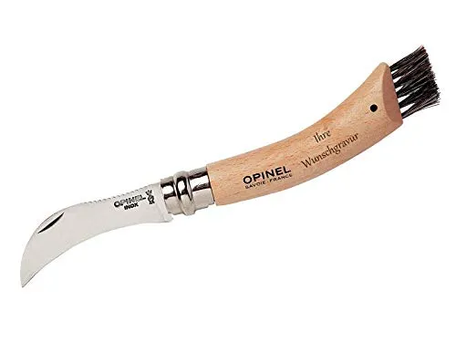 OPINEL Pilzmesser, Sandvik-Stahl, Buchenholz, Wildschweinborsten (mit Gravur auf dem Griff, One Size), tolles Geschenk für jeden Pilzsammler, gebogene Klinge