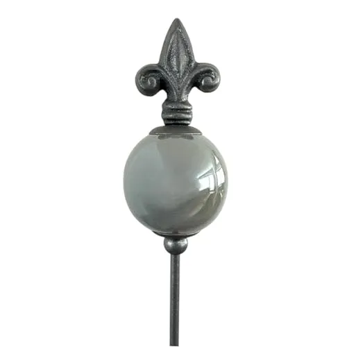 naninoa Metall Stecker französische Lilie. Gartenstecker mit Keramik-Kugel. Gartendeko Gartenverzierung. grau BETONGRAU 80 cm.