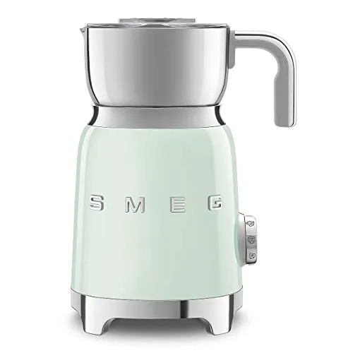 Smeg Milchaufschäumer elektrisch - Perfekter Milchschaum für Cappuccino und Latte, Grün - Milchaufschäumer in elegantem Grün, ideal für cremigen Milchschaum und köstliche Getränke zu Hause.
