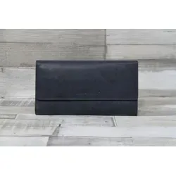 Greenburry Basic Damenkombi RFID nightblue - Elegante Damenbörse aus pflanzlich gegerbtem Nappa Kalbsleder mit RFID-Schutz. Ideal für stilbewusste Frauen, bietet Platz für 13 Karten und schützt vor Datendiebstahl.