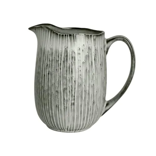 Broste Copenhagen Nordic Sea Krug 1 Liter - Handgefertigtes Steingut Unikat, spülmaschinenfest und ideal für stilvolle Tischdekoration