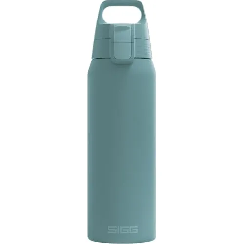 SIGG Isolierflasche 'Shield Therm one' - 750ml - Thermobehälter aus 90% Recycling-Edelstahl, hält Getränke 72 Stunden kalt und 10 Stunden heiß. Ideal für Outdoor-Abenteuer und umweltfreundlich.