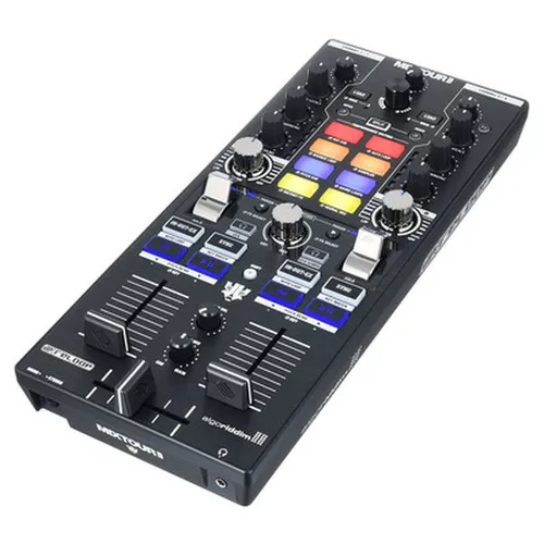 Reloop Mixtour Pro B-Stock - Ultraportabler 4-Deck-DJ Controller - DJ-Controller, ultraportabel mit 24-Bit USB-Soundkarte und perfekter Integration für Algoriddim djay Pro; ideal für DJs, die auch unterwegs kreativ sein wollen.