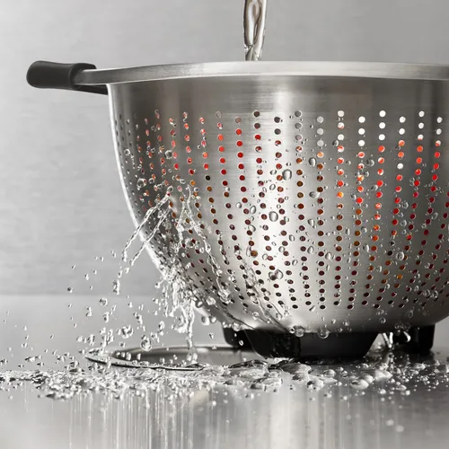 OXO GG Stainless Steel 3 QT Colander von OXO