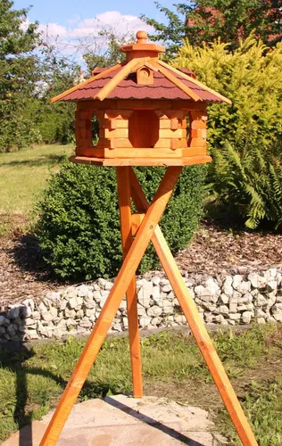 Großes Vogelhaus mit Standfuß Typ 5 (rot) - Nistkästen: Attraktives, geräumiges Vogelhaus mit Standfuß, ideal für Gartenliebhaber und Vogelfreunde.