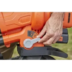 BLACK+DECKER Laubsauger Akku mit Häcksler BCBLV36B - Laubbläser und Laubsauger mit 45l Fangsack und 270 km/h Blasgeschwindigkeit, ideal für schnelle und effiziente Gartenreinigung. Häckselfunktion reduziert Volumen 10:1 für einfache Entsorgung.