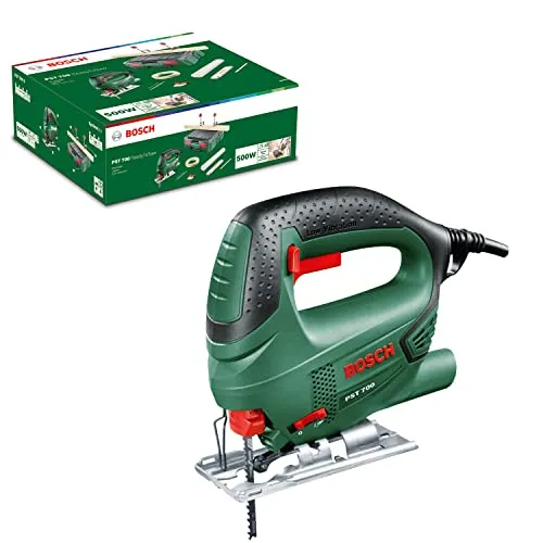 Bosch PST 700 ReadyToSaw Stichsäge mit Koffer 500W - Sägen leicht gemacht mit der Bosch PST 700 ReadyToSaw! Komfortables Arbeiten dank minimaler Vibration und zuschaltbarer Blasluftfunktion. Ideal für präzise Schnitte in Holz, Metall und Kunststoff.