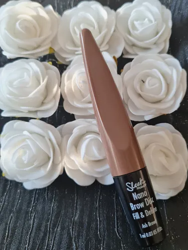 Sleek Nano Brow Disc Augenbrauenstift Nr.1354 Ash Brown. NEU