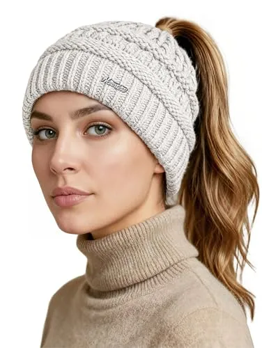 Neverless® Damen Strickmütze Mütze Zopfloch Grobstrick Ungefüttert Wintermütze Langhaar Frauen Weiss Unisize
