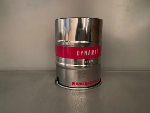 Rammstein Dynamit for Her Eau de Parfum 100ml - Eau de Parfum in Sprayform, langanhaltender Duft für besondere Anlässe. Ideal für Frauen, die ein einzigartiges Dufterlebnis suchen.