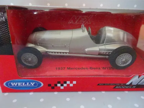 Mercedes Benz W125 1937 silber Oldtimer Modelauto ca.12cm *NEU* 1/34-39