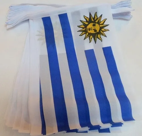 FAHNENKETTE URUGUAY 6 meter mit 20 flaggen 21x14cm von AZ FLAG