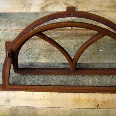 Antikas - Eisenfenster wie Antik-Fenster für Stall+Gartenmauer, Fenster halbrund klappbar