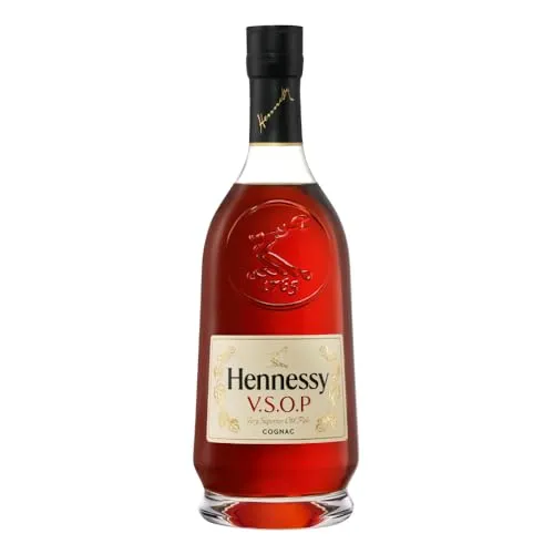 Hennessy V.S.O.P Cognac 40% Vol. 0,7l in Geschenkbox - Weinbrände, edler Cognac mit harmonischem Geschmack aus über 60 Eaux-de-vie, ideal als Geschenk für besondere Anlässe.