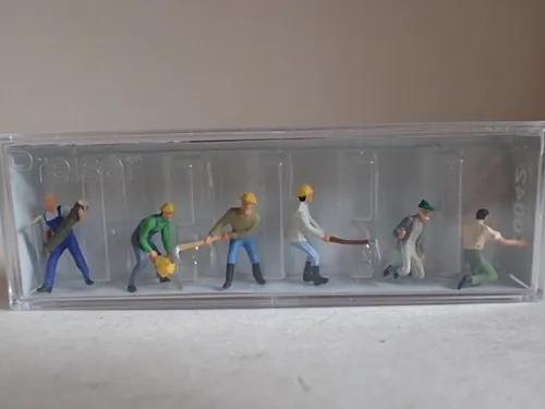 Preiser Waldarbeiter Baumstamm Säge Axt 10042 Arbeiter H0 1:87 OVP 6 Fig