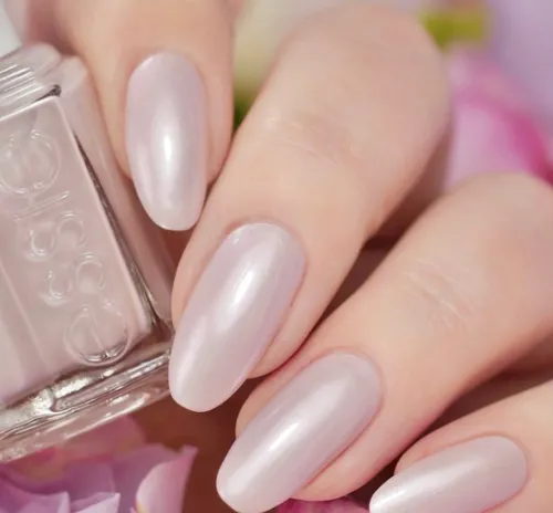 Nagellack Essie, Nr. 748 pillow talk the talk, Nude-Rose' Schimmer, 13,5ml NEU.
