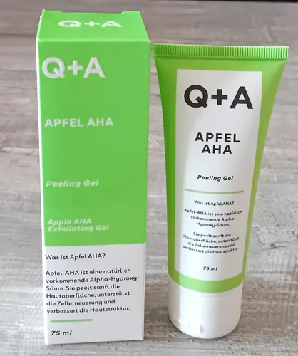 Q+A Apfel AHA Face Exfoliating Gel Peeling Gel für alle Hauttypen 75 ml - Neu