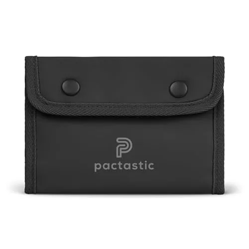 Pactastic Reisepass-Geldbörse mit 6 Kartenfächern & geschütztem Münzfach | 100 g leichter Reisegeldbeutel für Pässe & Bargeld aus wasserabweisendem veganem Tech-Material | 17,5 x 2,5 x 13 cm