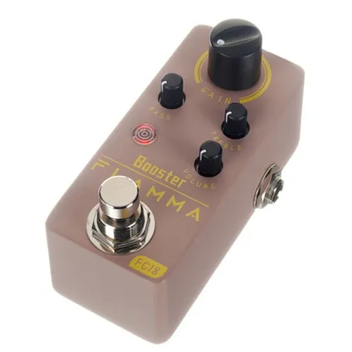 Flamma FC18 Clean Boost - Kompaktes Clean Boost Pedal für Gitarre und Bass mit bis zu 20db+ Verstärkung, ideal für Musiker, die ihren Sound optimieren möchten. Robustes Metallgehäuse und True Bypass Circuit.