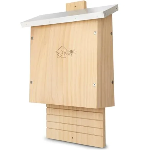 WILDLIFE HOME Großer Schwerer Fledermauskasten nach NABU - Fledermauskasten aus wetterfestem Massivholz, ideal als ganzjähriges Sommer- und Winterquartier. Schmale Einflugöffnung schützt vor Räubern und Durchzug.