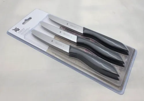 WMF Classic Line Küchenmesser 11 cm - Hochwertiges Küchenmesser aus rostfreiem Edelstahl, ideal für präzises Schneiden und Zubereiten in der Küche.