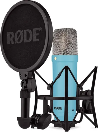 RODE NT1 Signature Blue Mikrofon - Großmembran-Kondensatormikrofon mit Nierencharakteristik, extrem niedriges Eigenrauschen und inklusive Deluxe-Spinne sowie Popschutz