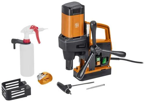 Fein KBE 32 1-Gang-Kernbohrmaschine 1200W - Bohrmaschinen: Leichte und kompakte 1-Gang Eco-Magnet-Kernbohrmaschine, ideal für präzises Kernbohren auf der Baustelle, inklusive praktischem Koffer.