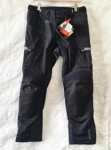 BÜSE Livorno Motorradhose XL - Atmungsaktive Textilhose mit herausnehmbaren Protektoren, ideal für Herren im Touring-Stil. Wasserdicht und winddicht für maximalen Komfort in jeder Fahrsituation.