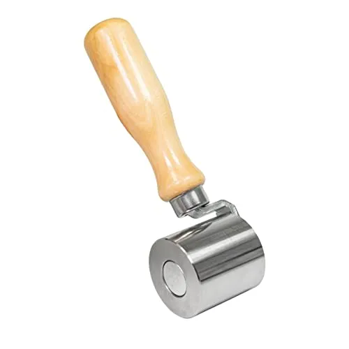 Profi Andrückrolle 50 mm aus Metall - Robuste Andrückwalze für Dachdecker, einseitig kugelgelagert mit stabilem Holzgriff für präzises Arbeiten.